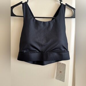 Fabletics NWT Black Workout Cropped Padded Tank Women's Sz Small